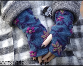 Cuffs arm warmers with thumb hole Walk blue pink floral wool very light