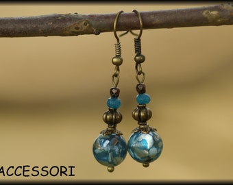 mother of pearl and agate