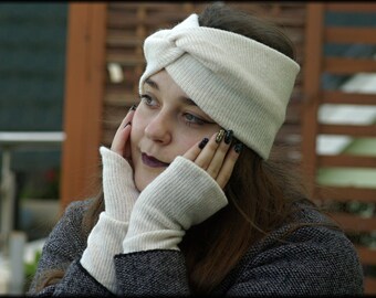 Arm warmers with thumb hole headband made of knitted fabric knot headband turban hairband soft light cuddly white cream