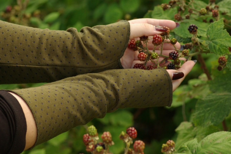 Leichte Armstulpen Stulpen Wendestulpen Handstulpen Baumwolle gestreift gepunktet Punkte Pulswärmer in Herbstfarben Handwärmer Bild 6