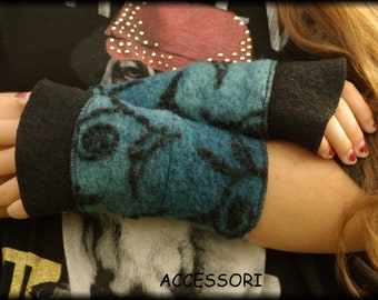 Arm warmers in wool walk blue black with tendrils warm