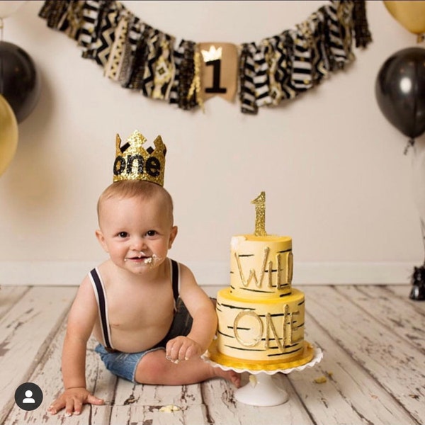 Primer cumpleaños / Corona de cumpleaños / Corona de cumpleaños de bebé / Dorada y negra / Corona de cumpleaños de niño / Corona de bebé / Primer cumpleaños / Accesorio para fotos