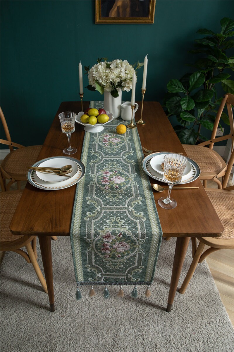 Vintage Français Gland Style Deluxe Fleur Jacquard de Noël Table Runner, Farmhouse Pièce Maîtresse T