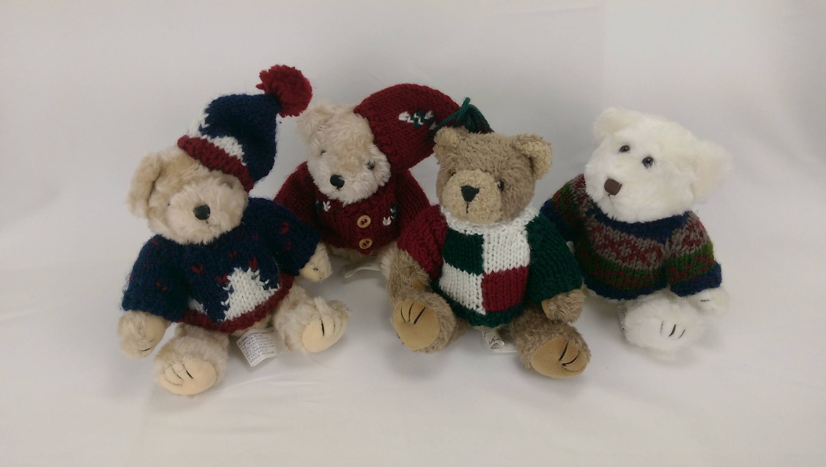 chrisha playful plush teddy bear