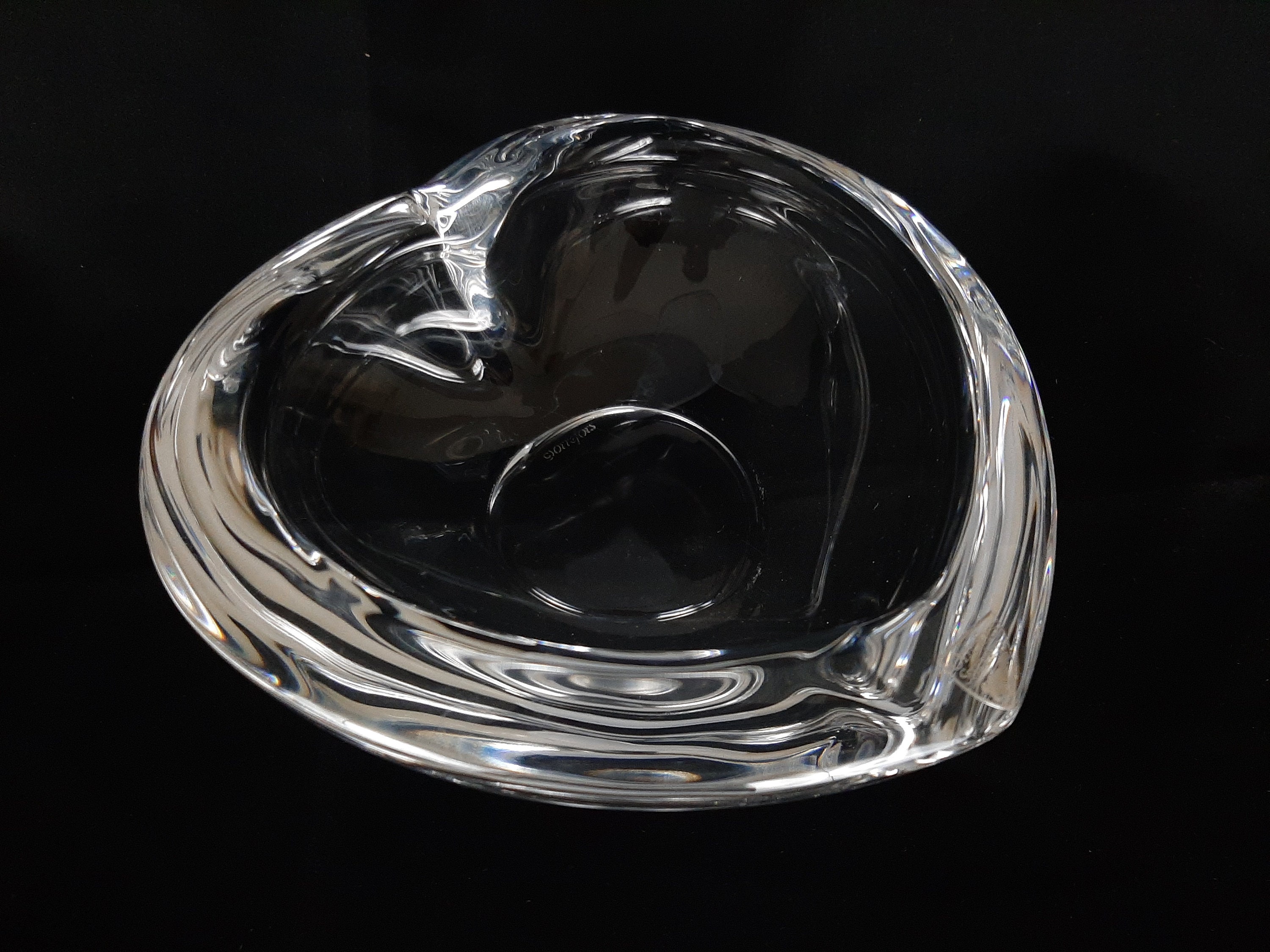 【ORREFORS】 ドロップデザイン　ティアドロップ　クリスタルボウル ORREFORS】 ドロップデザインティアドロップクリスタルボウル