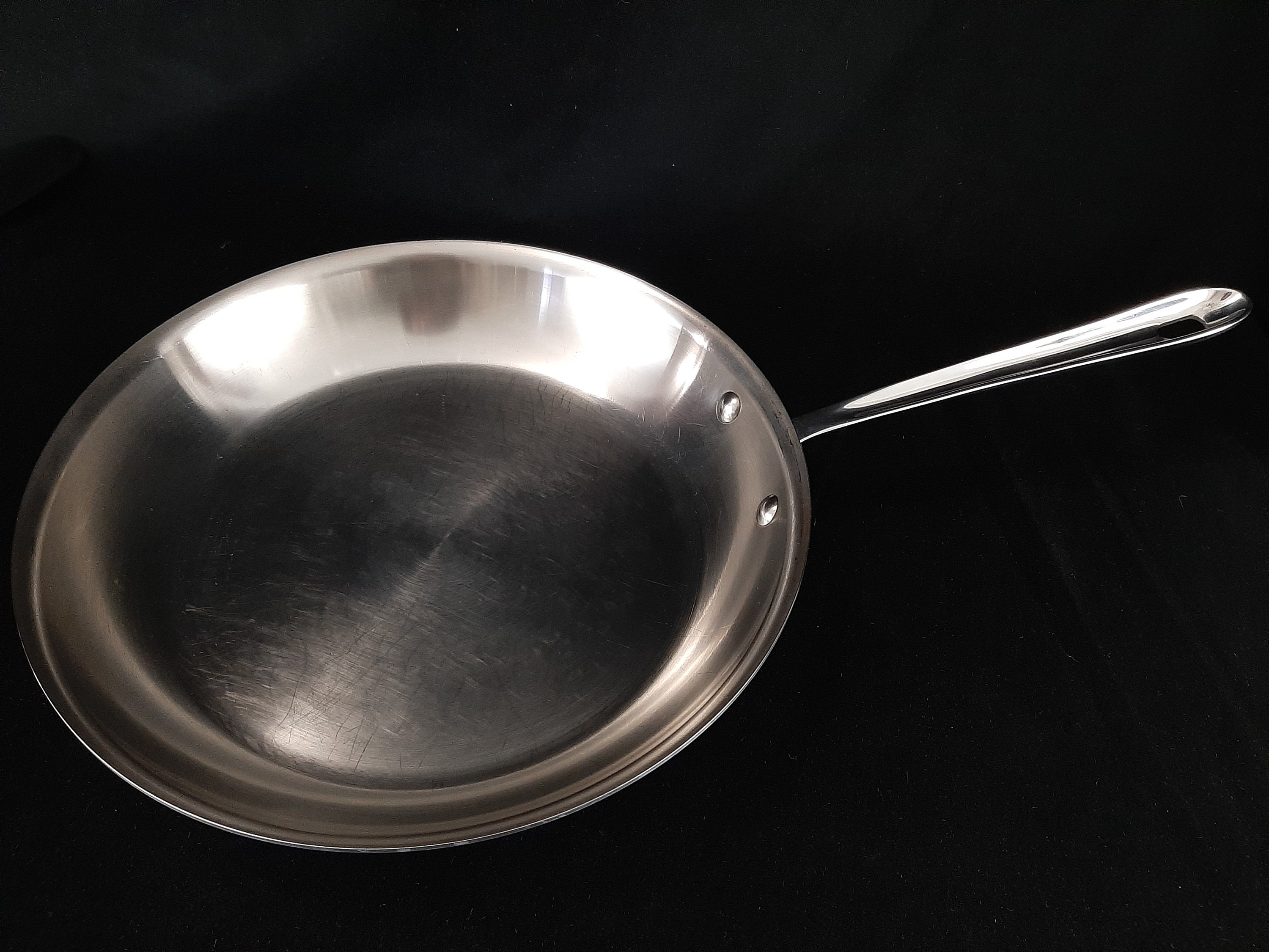 ALL-CLAD 12 FRY PAN WITH LID , STAINLESS STEEL 3-PLY BONDED - Signature  Art Ware