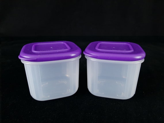 Tupperware 4040A-5 Cool Square Mini Cubes Containers 200 Ml/ 1 Cup Purple 