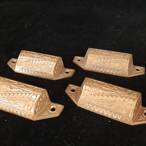 Antique Brass Drawer Pulls Chest Handles Set of 4 Ornate Art Nouveau Art Deco Furniture Hardware