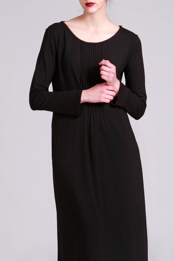 black jersey dress long sleeve