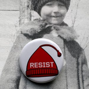 Red Resistance Hat Button, Red Resist Knitted Cap Beanie Minneapolis Solidarity Pin