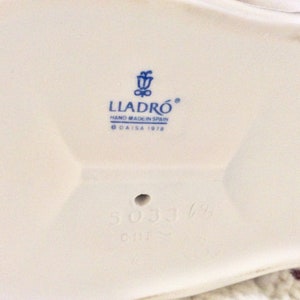 Lladro 1978 woman boy goose porcelain figurine. Mint. image 8