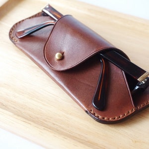 Leather Glasses Case in Brown and assorted colours - universal leather case for Sunglasses, sunshades, reading glasses, spectacles