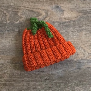 Newborn Pumpkin Hat Photo Prop - Baby Halloween Costume - Baby Halloween Costume Crochet Pumpkin Hat, Photo shoot prop