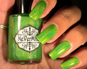 Mardi Green - Kelly Green Holographic Nail Polish - Emerald Spring Shamrock Holo