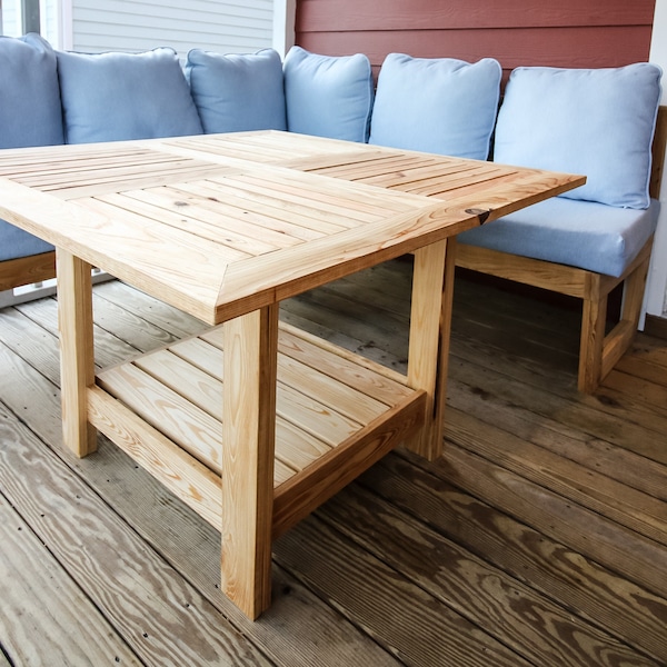 Square outdoor dining table PDF Woodworking Plans Printable