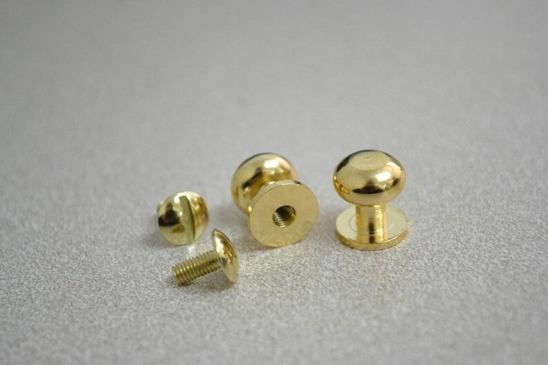 collar buttons