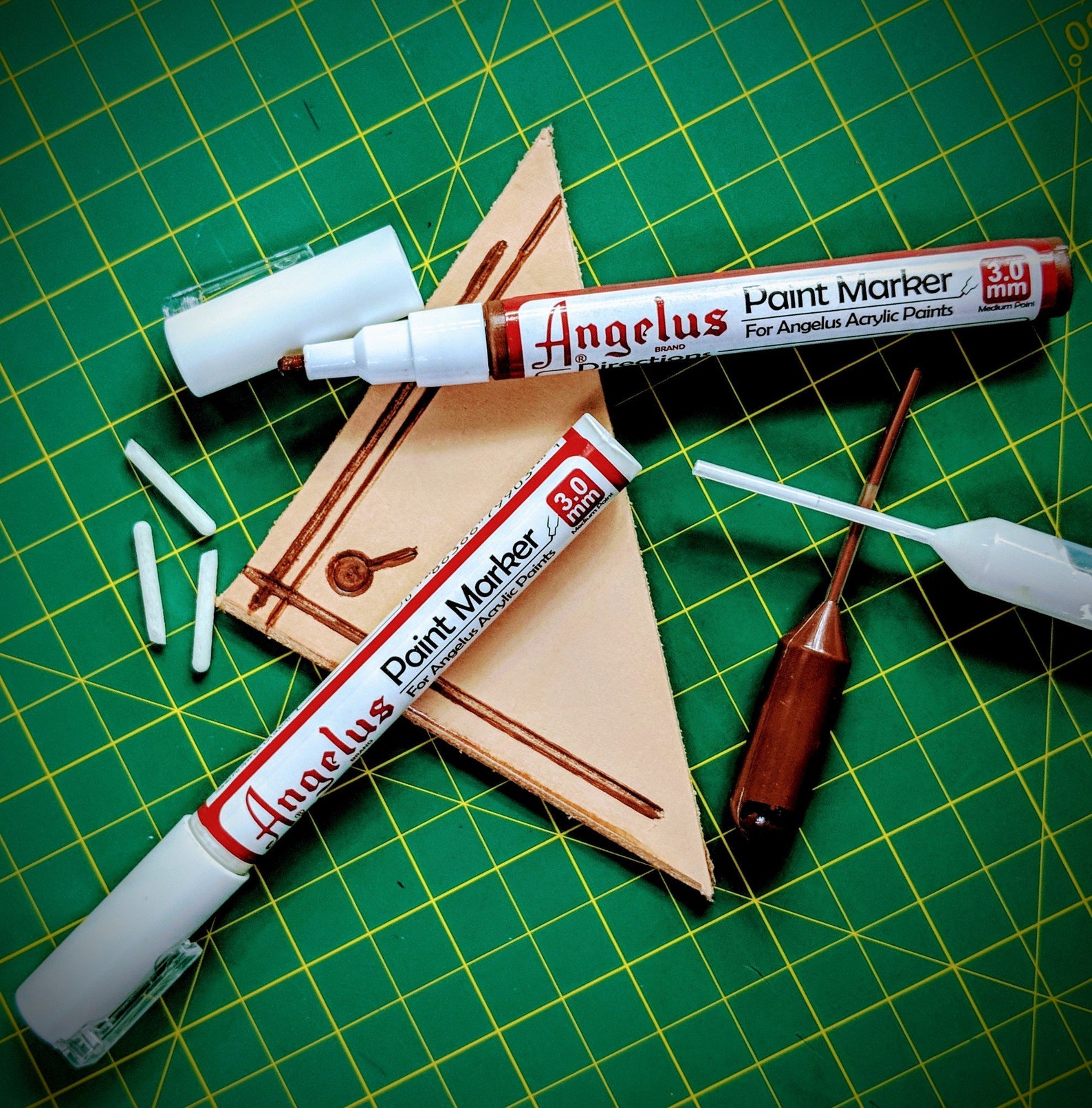 angelus paint markers