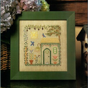 Bluebird Cottage by Elizabeth&#39;s Designs