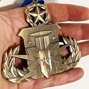 HDT Ornament