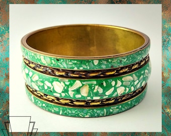 Vintage Brass Bangle With Shell Detail and Green Enamel Wide Brass Bangle Boho Hippie Bangle