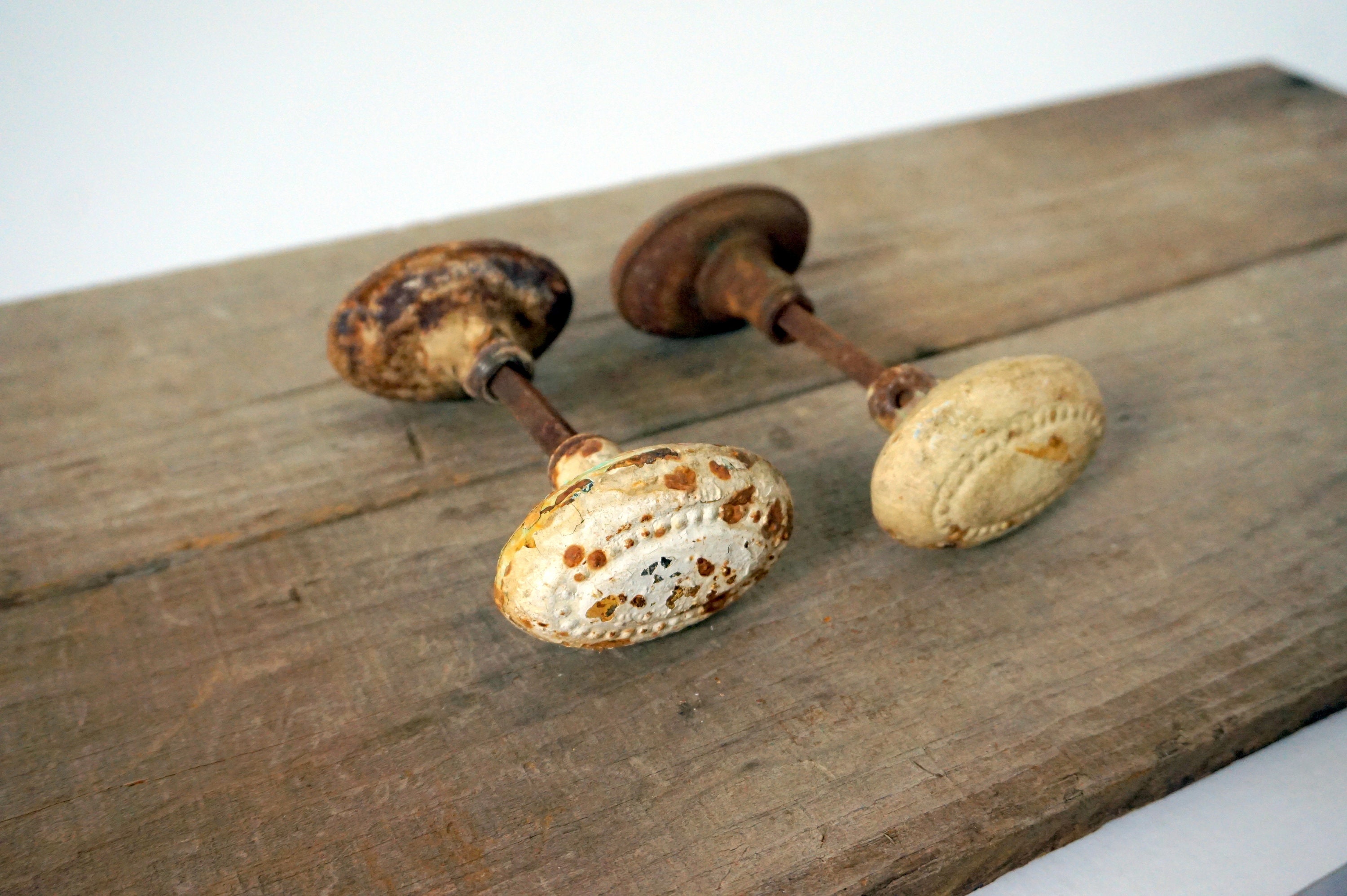 Two Sets Of Egg Shaped Door Knobs Rusty Vintage Hardware Etsy
