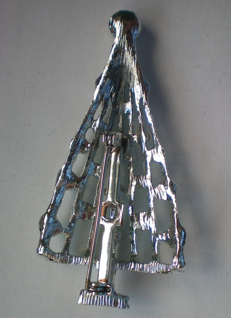 6520 Sparkling Blue Rhinestone Christmas Tree Pin