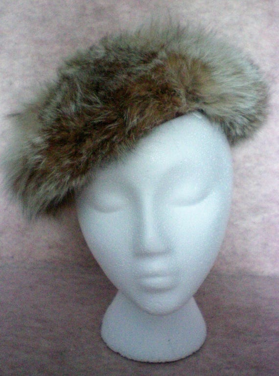 Variegated Fox Fur Hat - 5375