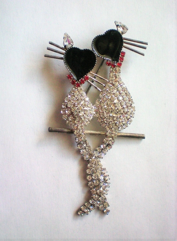 Pave’ Crystal Cat Lovers Pin - 6605