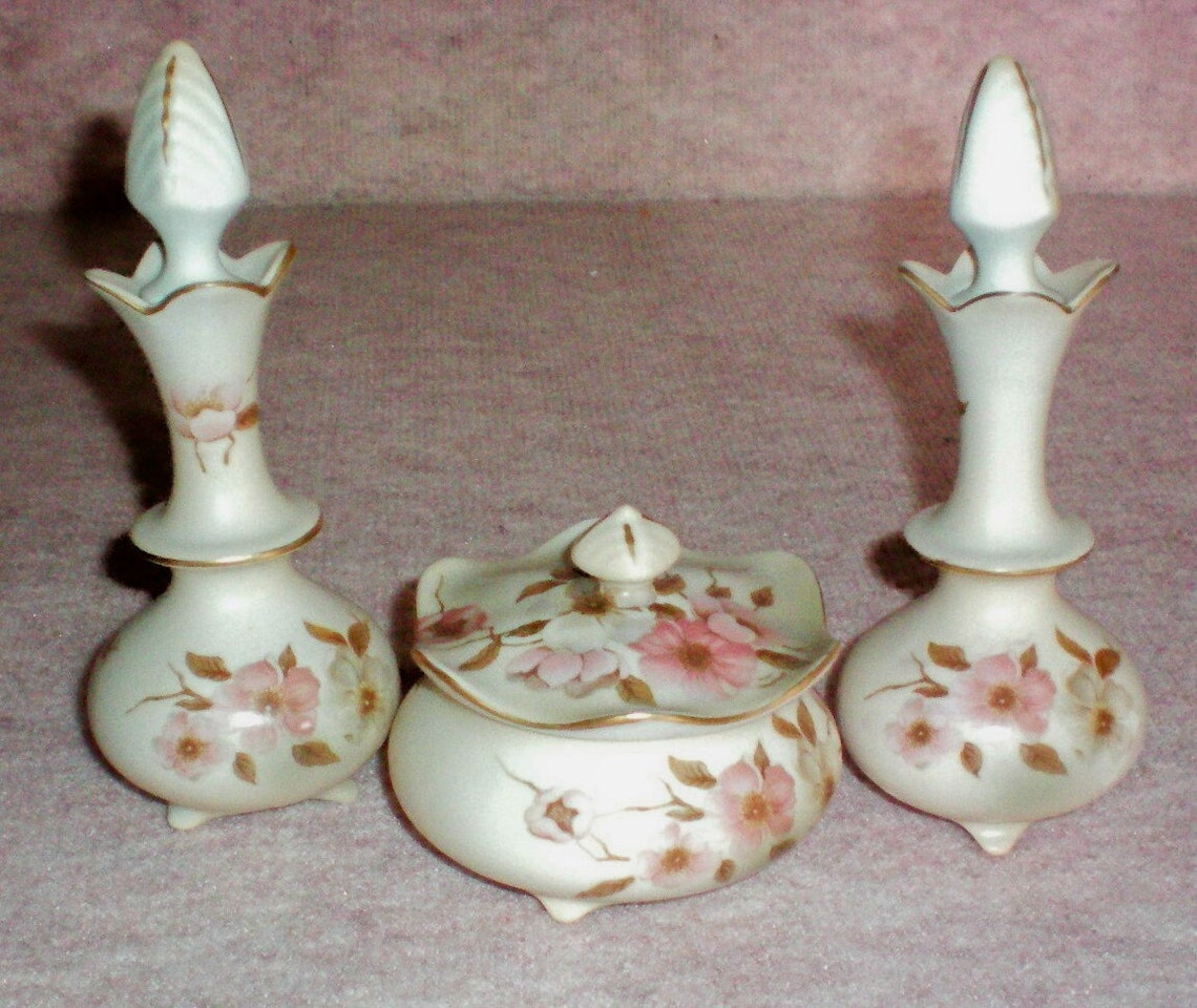 Hand Painted Nippon Dresser / Vanity Set 3252 Etsy