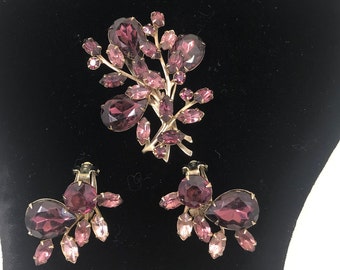 1950’s Purple and Light Pink Pronged Rhinestones Brooch & Earrings Set.