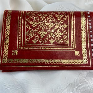 Cartera BOHO de cuero marroquí rojo suave y mantecoso para mujer / Hecha a mano en oro de 22 quilates / Vintage / ¡Hermosa!