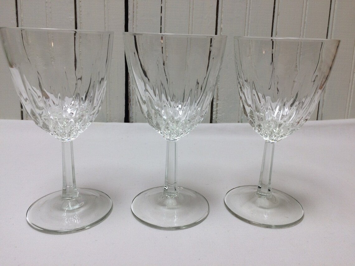 exquisite stemware
