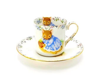 Demitasse Teacup Mouse Queen&#39;s China Staffordshire, Made in England