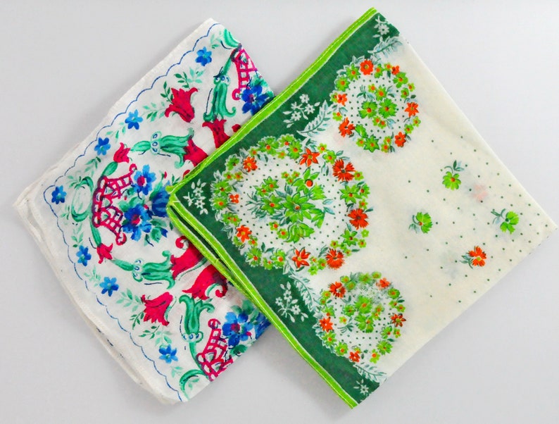 Pair Vintage Fine Cotton Patterned Hankies Lady Handkerchief Accessory