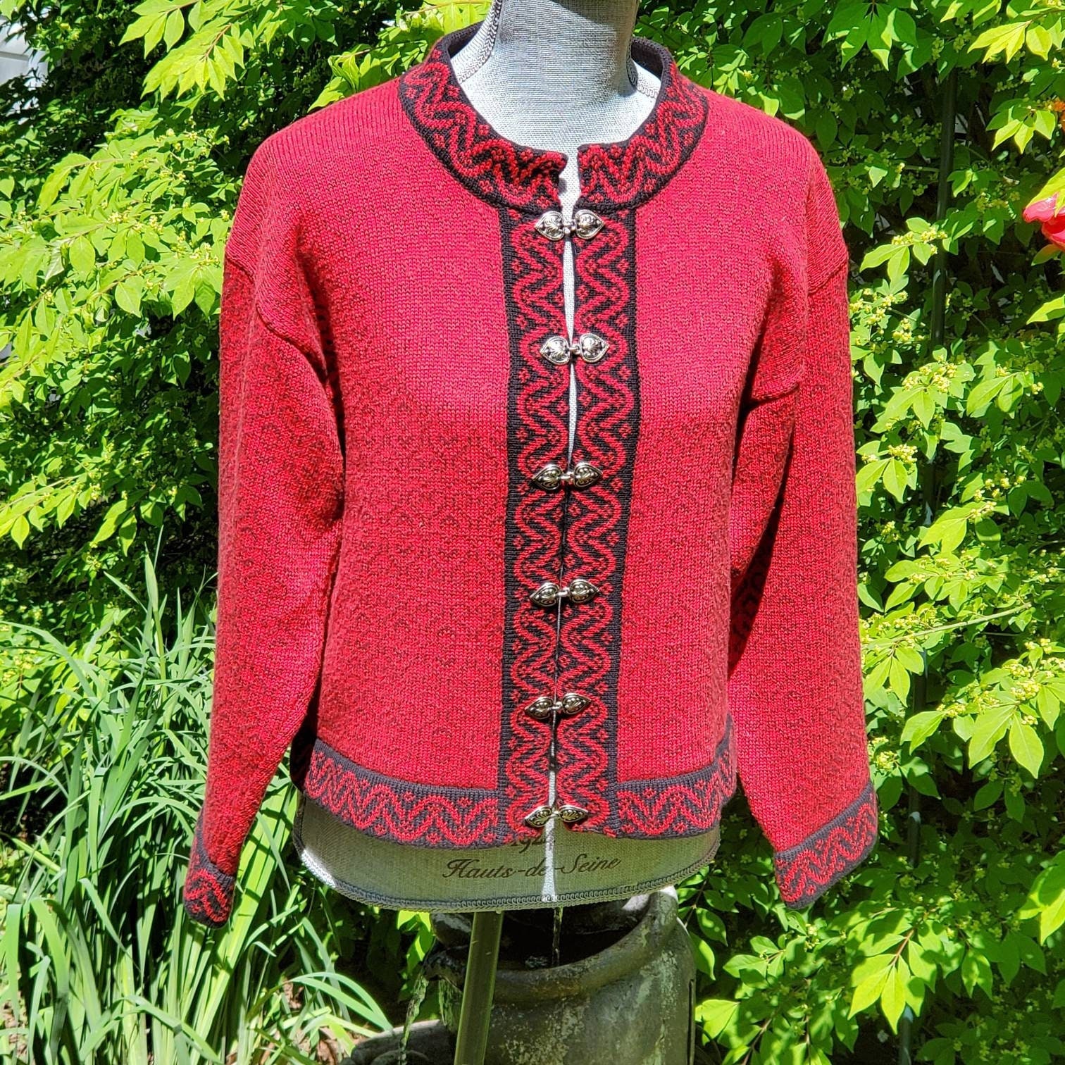 vasthoudend straf stapel Windfjord Norway Cotton Sweater with Pewter Clasps - Etsy Nederland
