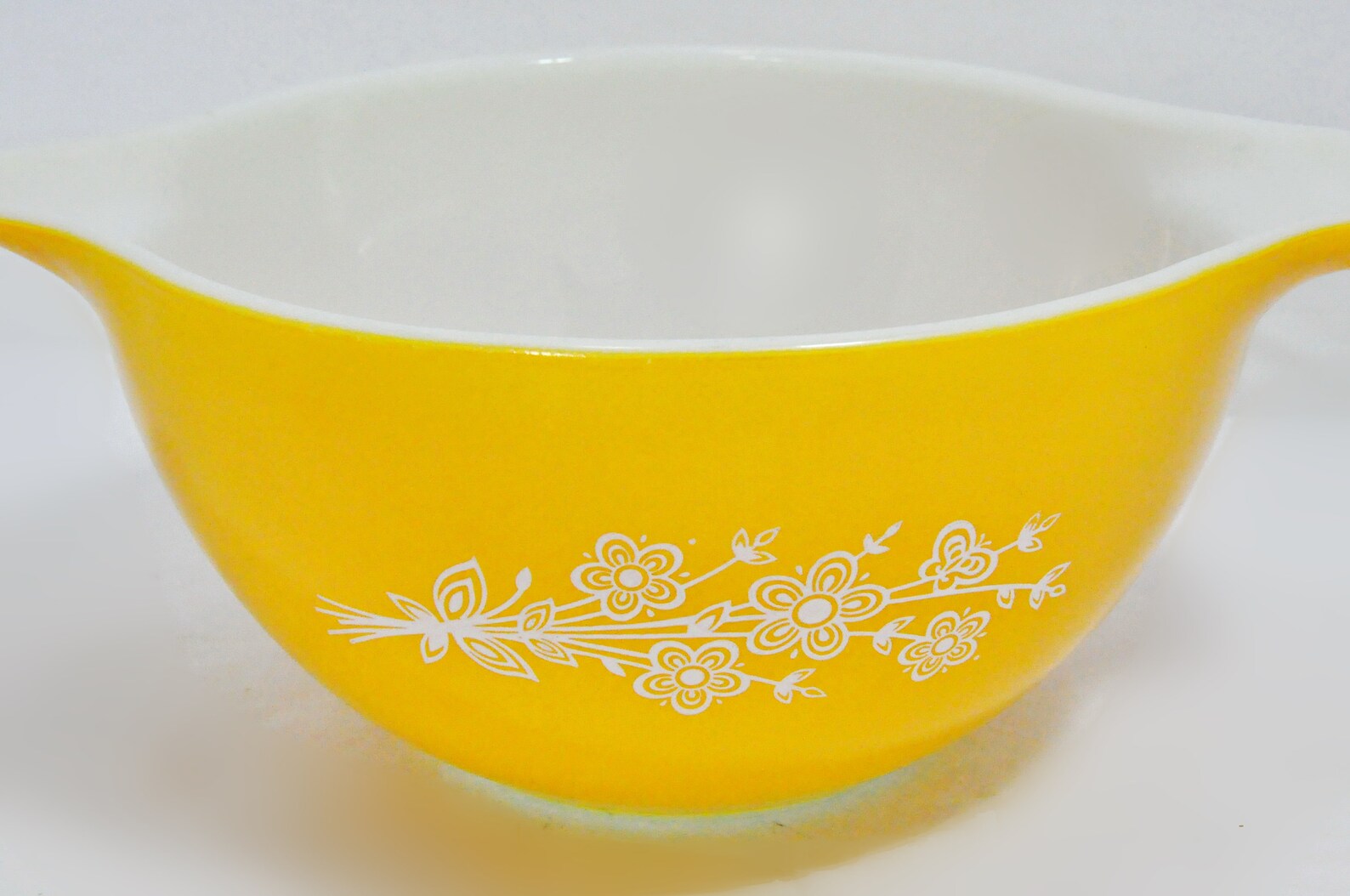 Pyrex Yellow Gold Flowers Mixing Serving Bowl 750 ml 441 Etsy