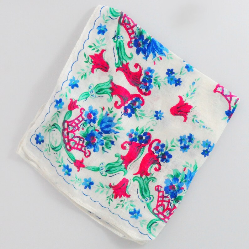 Pair Vintage Fine Cotton Patterned Hankies Lady Handkerchief Accessory
