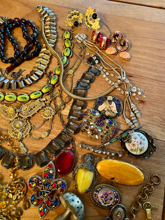 Huge Art Deco Jewelry Collection Lot, Necklaces, … - image 6