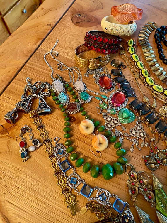 Huge Art Deco Jewelry Collection Lot, Necklaces, … - image 2