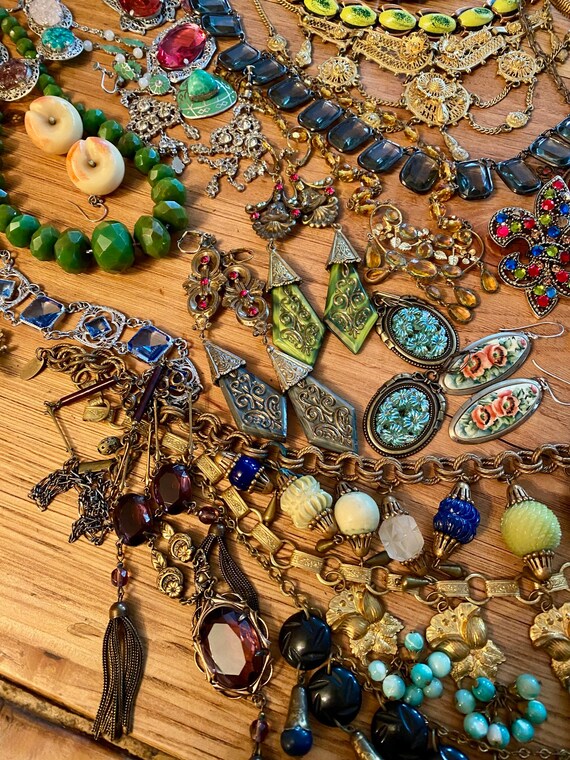 Huge Art Deco Jewelry Collection Lot, Necklaces, … - image 3