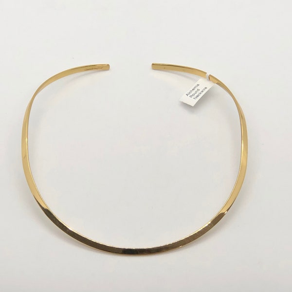 Charles Albert 4 mm Flat Round Smooth Neck Wire Open to the Back and created in their Signature Alchemia Gold