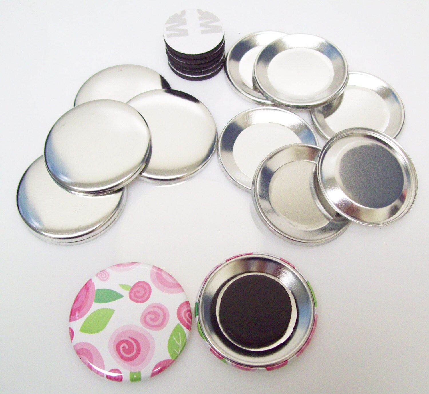 2.5 x .090 FRP Round Blank (White) Gloss Button with Pin for Sublimation