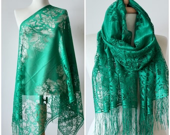 Green Lace Tulle Shawl Scarf - Lace Fringed Shawl - Wedding Lace Shawl - Tulle Shawl - Fringed Green Lace Tulle Shawl Scarf