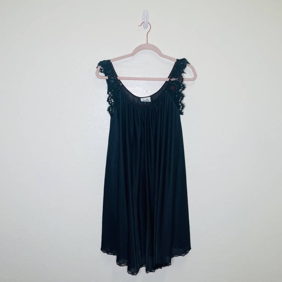 Vintage 1970s Lucie Ann Black Lace Trim Nightgown… - image 1