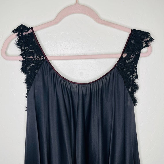 Vintage 1970s Lucie Ann Black Lace Trim Nightgown… - image 5