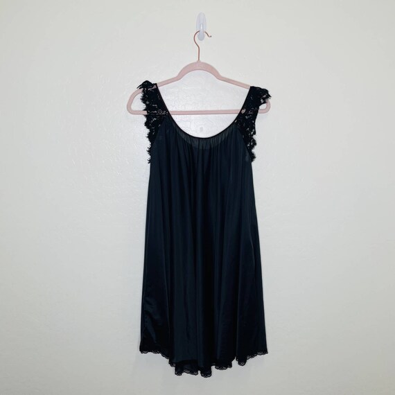 Vintage 1970s Lucie Ann Black Lace Trim Nightgown… - image 4