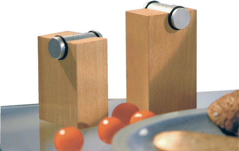 Salt and pepperpot quot;Max and Moritzquot; Salt and pepperpot quot;Max and Moritzquot;