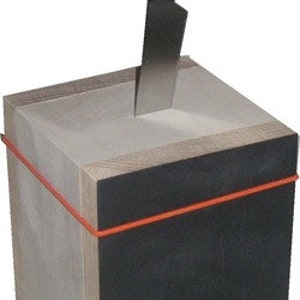 Favino knife block, in big image 2