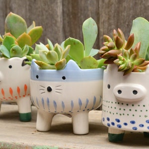 White Ceramic Hand Painted Footed Animal Planters Cat Sheep Pig image 1