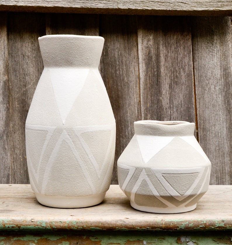 Ceramic Taupe Grey and White Matte Geometric Decorative Vessels Vase Planter Pot imagem 5